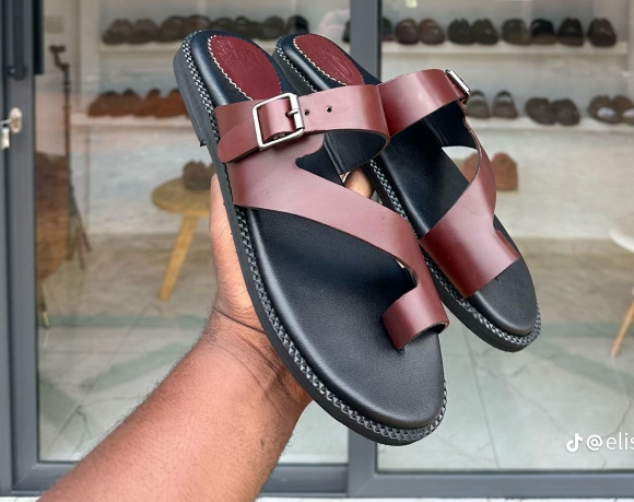 Chaussure en cuir modèle Molfetta - Cuir Gris